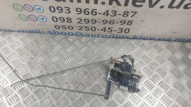 Do koszyka Zamek drzwi tylnych lewych Toyota Avensis I T22