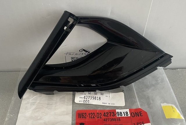 Do koszyka 42739818 General Motors Obrzeże lampy przeciwmgielnej