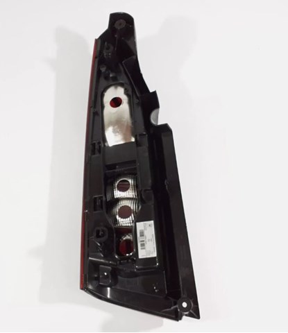 Lampa zespolona tylna prawa 9820555280 Peugeot/Citroen