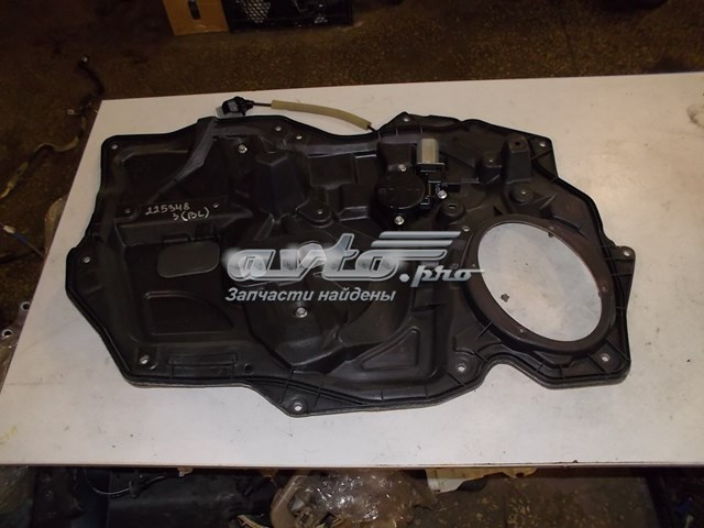 Mechanizm podnoszenia szyby drzwi przednich prawych do Mazda 3  BL