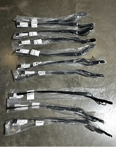 Do koszyka A910820320064 Mercedes Ramię wycieraczki szyby przedniej