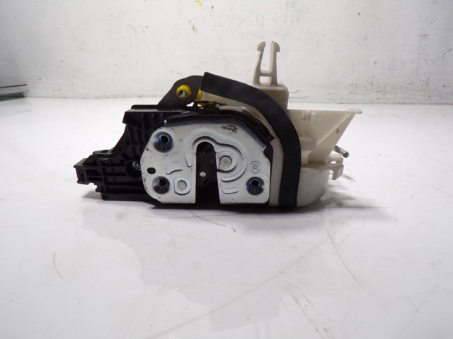 Do koszyka Zamek drzwi przednich lewych Hyundai Santa Fe IV TM, TMA