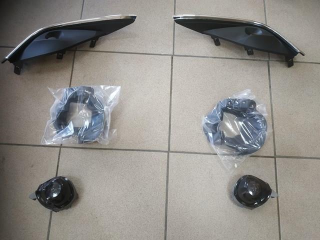 Lampa przeciwmgielna lewa GHP951690A Mazda