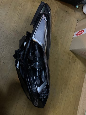 Reflektor prawy Hyundai/Kia 92102F1500 cena, od 536,44 USD