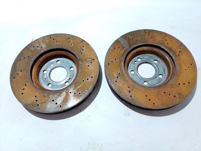 Tarcza hamulcowa przednia Mercedes A2474212012 cena, od 123,01 USD