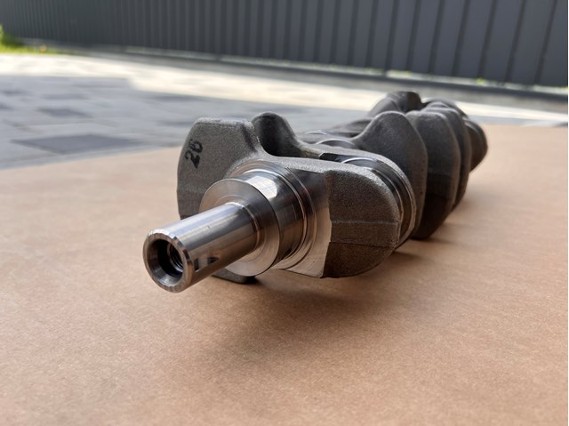  Wał korbowy silnika Renault Scenic 