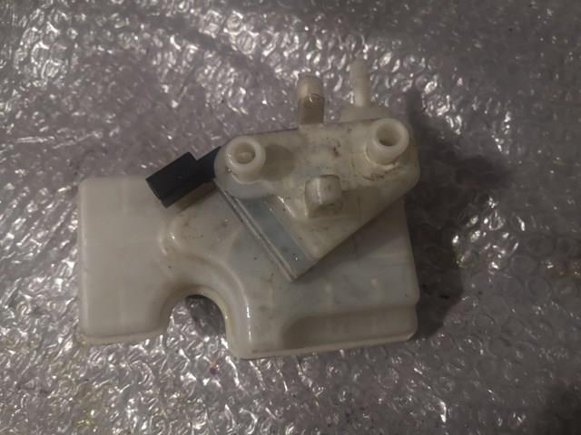 Zbiorniczek głównego cylindra hamulcowego (płynu hamulcowego) do Audi A3  8VS, 8VM