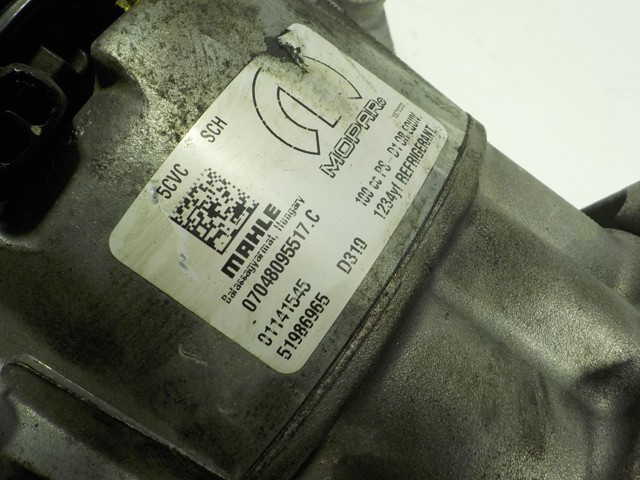 Sprężarka klimatyzacji 51986965 Fiat/Alfa/Lancia