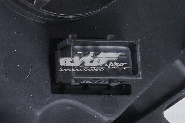 Reflektor prawy 93188580 General Motors