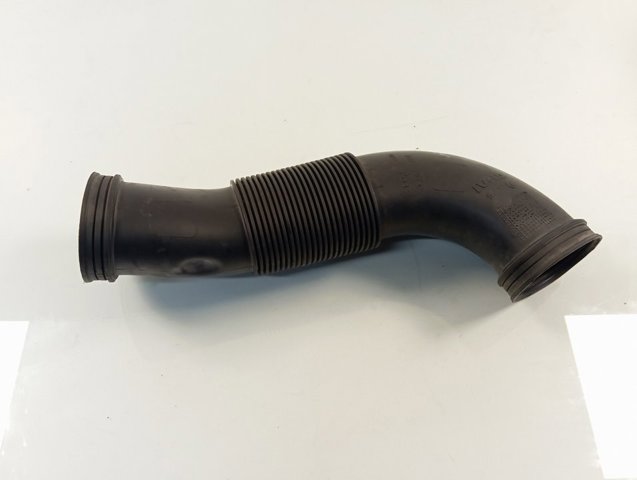 Króciec powietrza, wlot filtra powietrznego 5801317091 Iveco