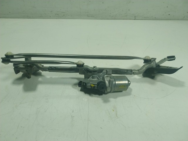 Do koszyka TK7867340A Mazda Silniczek wycieraczki szyby przedniej