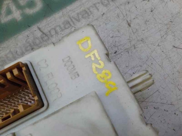 Skrzynka bezpieczników 2443670 Ford