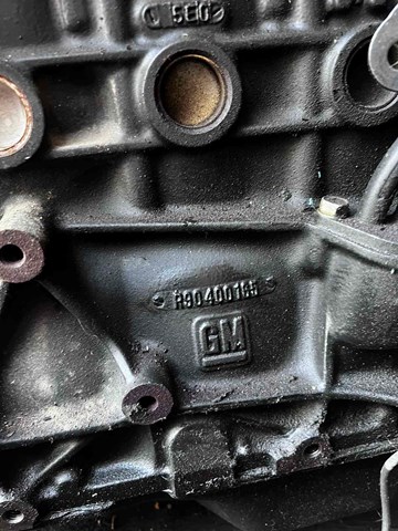 Do koszyka Silnik w komplecie Chevrolet Tacuma  KLAU