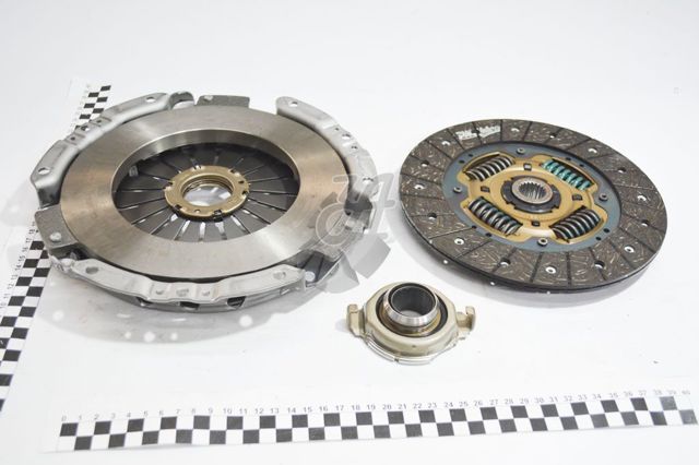 Zestaw sprzęgła (3 części) HDK104 VALEO