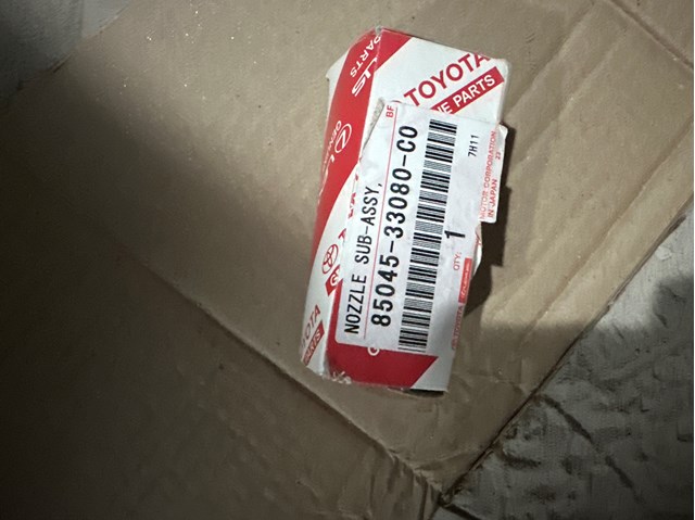 Do koszyka 8504533080C0 Toyota Nakładka dyszy spryskiwacza reflektora przedniego