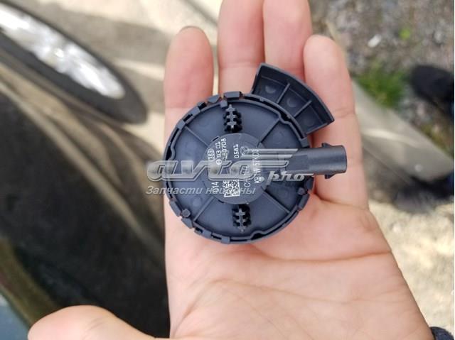 KB7W57KC0 Mazda Czujnik AIRBAG przedni