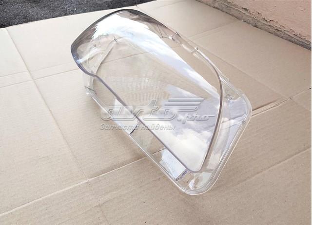 63117271908 BMW Reflektor prawy