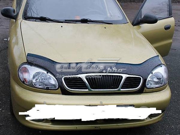 Deflektor na maskę Daewoo Lanos sedana (KLAT) (1997 - 2008) cena, od 45,12 USD