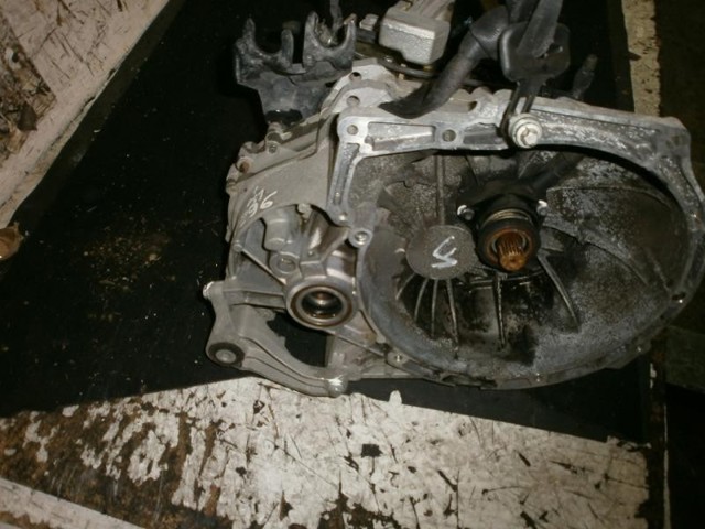 Silnik w komplecie Ford C-Max minivan (DM2) (2003 - 2007) cena, od 1470,10 USD