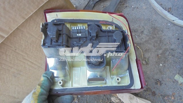Lampa zespolona tylna lewa Opel 90443646 cena, od 44,71 USD