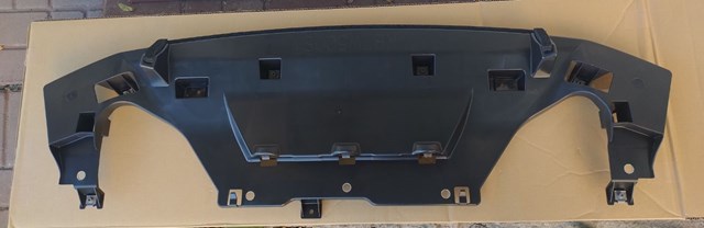 KB7W500S0B Mazda Osłona zderzaka przedniego