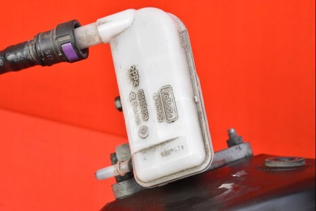 Do koszyka Wzmacniacz próżniowy hamulców Ford Fiesta Mk6 CB1
