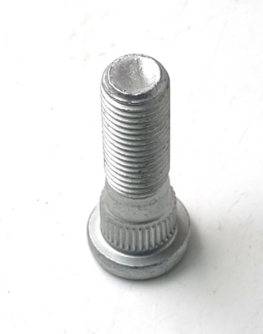 Q3760015 Q-fix Szpilka koła tylna