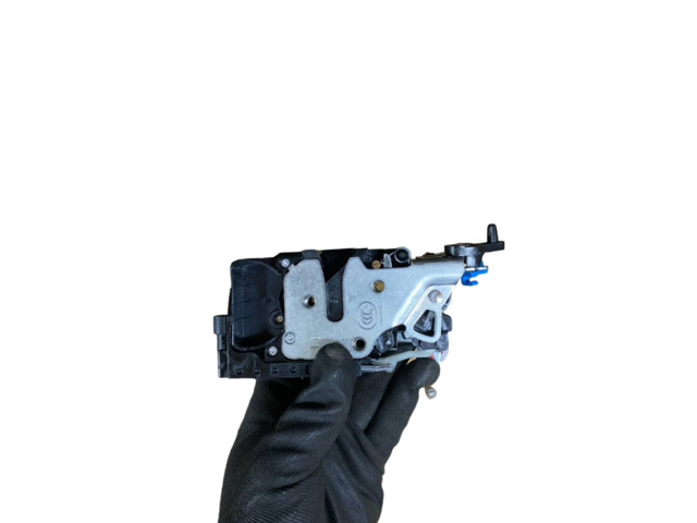 Do koszyka 7131A08003 Ssang Yong Zamek drzwi tylnych lewych