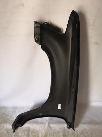 Błotnik przedni prawy 5381189215 Toyota