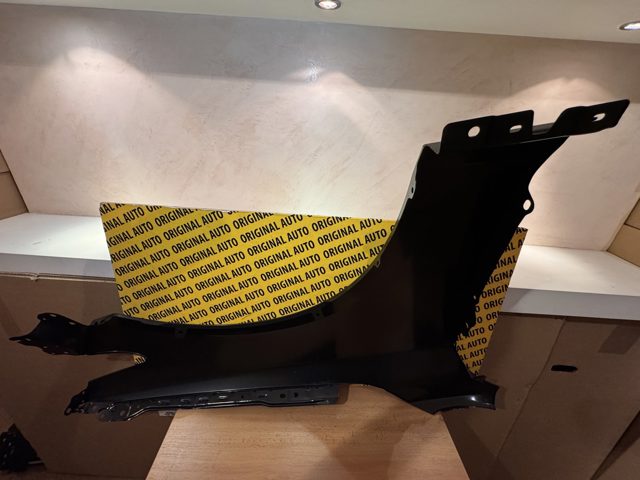 BCJH52210 Mazda Błotnik przedni lewy