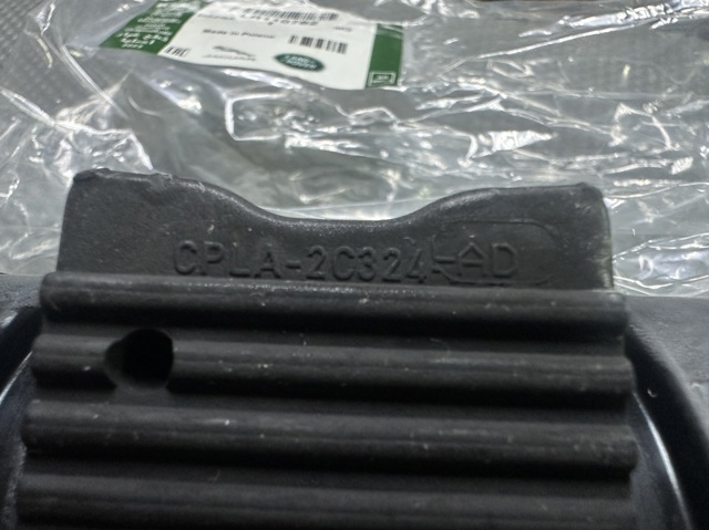  LR110782 Land Rover