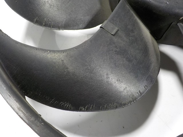 Dyfuzor chłodnicy, w komplecie z silnikiem i wirnikiem 9806313280 Peugeot/Citroen