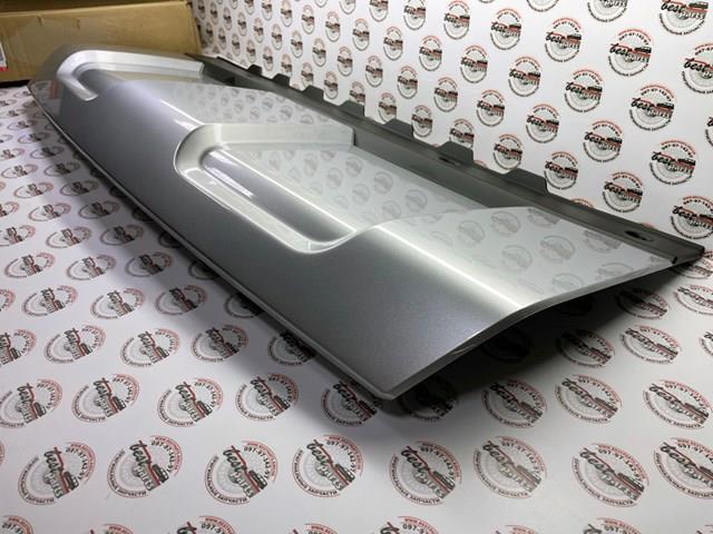 Zaślepka haku holowniczego zderzaka przednia LR095429 Land Rover