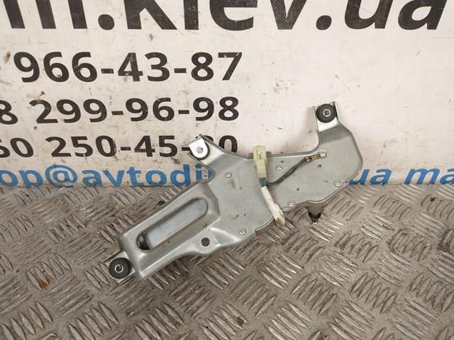 Do koszyka Silniczek wycieraczki tylnej szyby Subaru Tribeca B9 