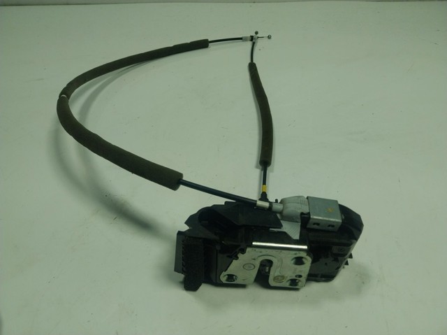 Do koszyka 805004EA2A Renault (RVI) Zamek drzwi przednich prawych