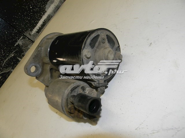 02T911024Q VAG Rozrusznik