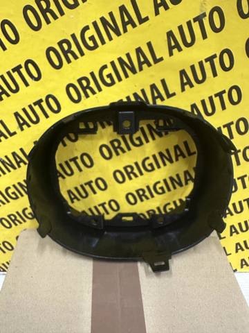 Uchwyt emblematu kratki chłodnicy Mazda GBEF50716 cena, od 53,65 USD
