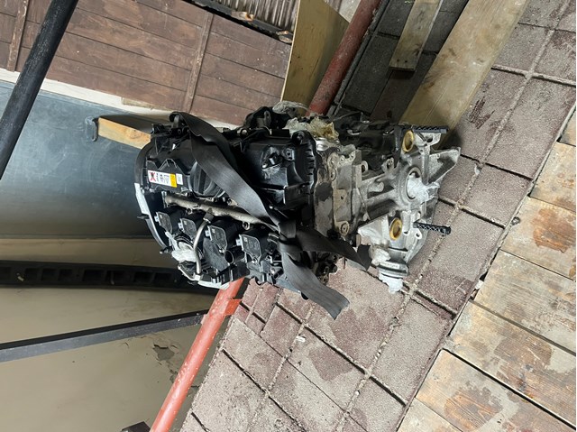  Czujnik poziomu oleju silnikowego  BMW 7 