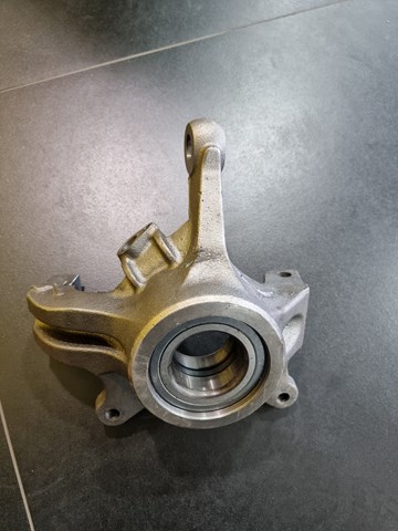 Czop (zwrotnica) przedni lewy 5020602 Autotechteile