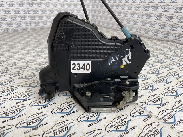 Zamek drzwi przednich prawych Lexus LX 570