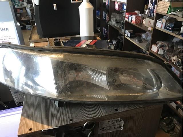 Reflektor prawy General Motors 90586845 cena, od 44,27 USD