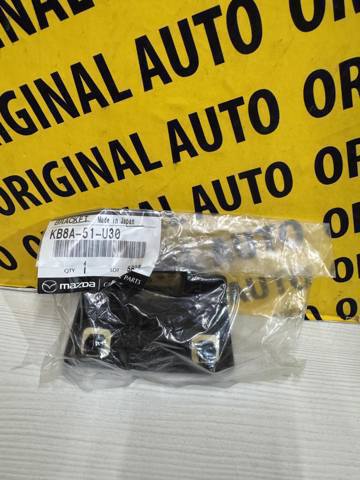 Do koszyka KB8A51U30 Mazda Wspornik błotnika tylnego