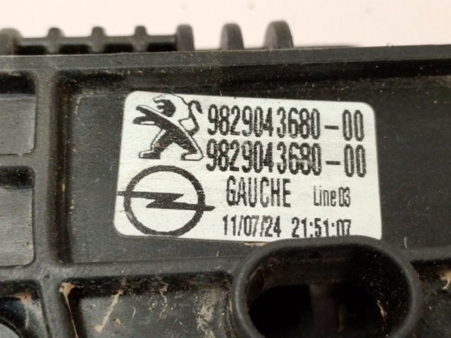 Do koszyka Mechanizm podnoszenia szyby drzwi przednich lewych Opel Corsa F P2JO