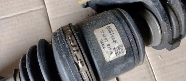 GG6125500 Mazda Półoś napędowa przednia prawa