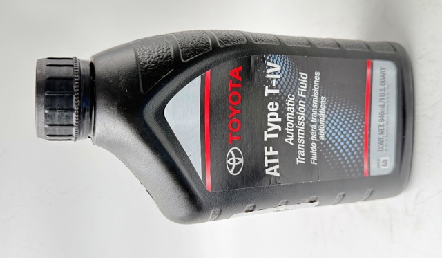 Olej przekładniowy Toyota 00279000T46S