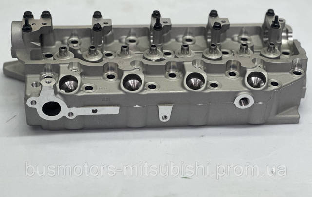 MR984455 Mitsubishi Głowica cylindrów
