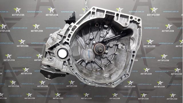 Mechaniczna skrzynia biegów w komplecie Renault CAPTUR II SUV (HF) (2020 - 2026) cena, od 609,34 USD