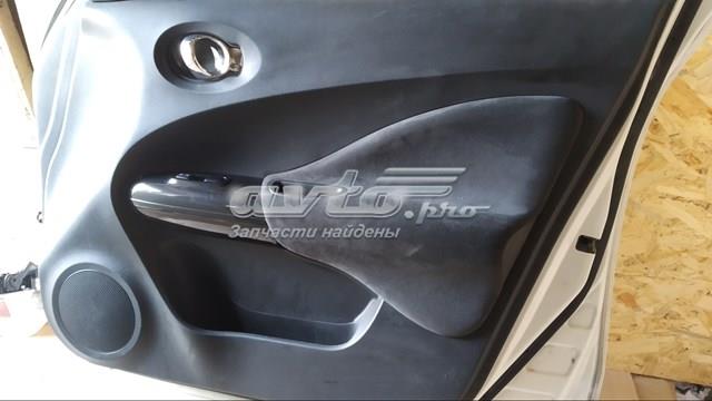  Drzwi przednie prawe Nissan JUKE 