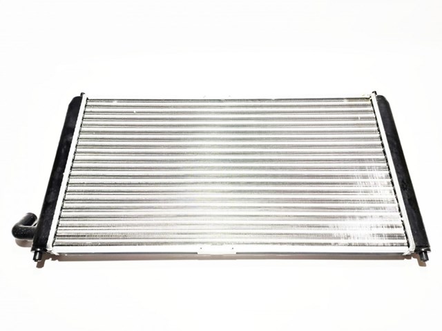  Chłodnica silnika Chery A13 