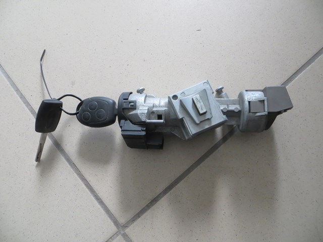 Do koszyka 3M513F880AC Ford Stacyjka zapłonowa